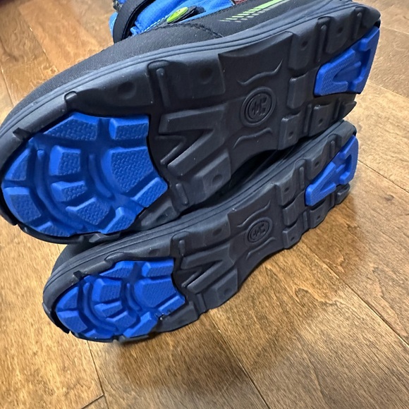 Kamik winter boots - Picture 4 of 4